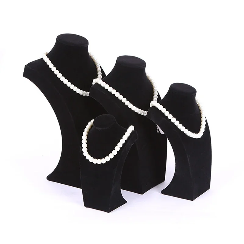 Velvet Portrait Necklace Displ - огляд і ціна Body Jewelry Display Ideas